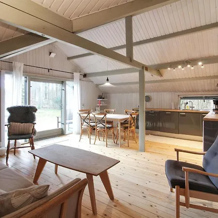 Iskra - 900m From The Sea By Interhome Feriehus *